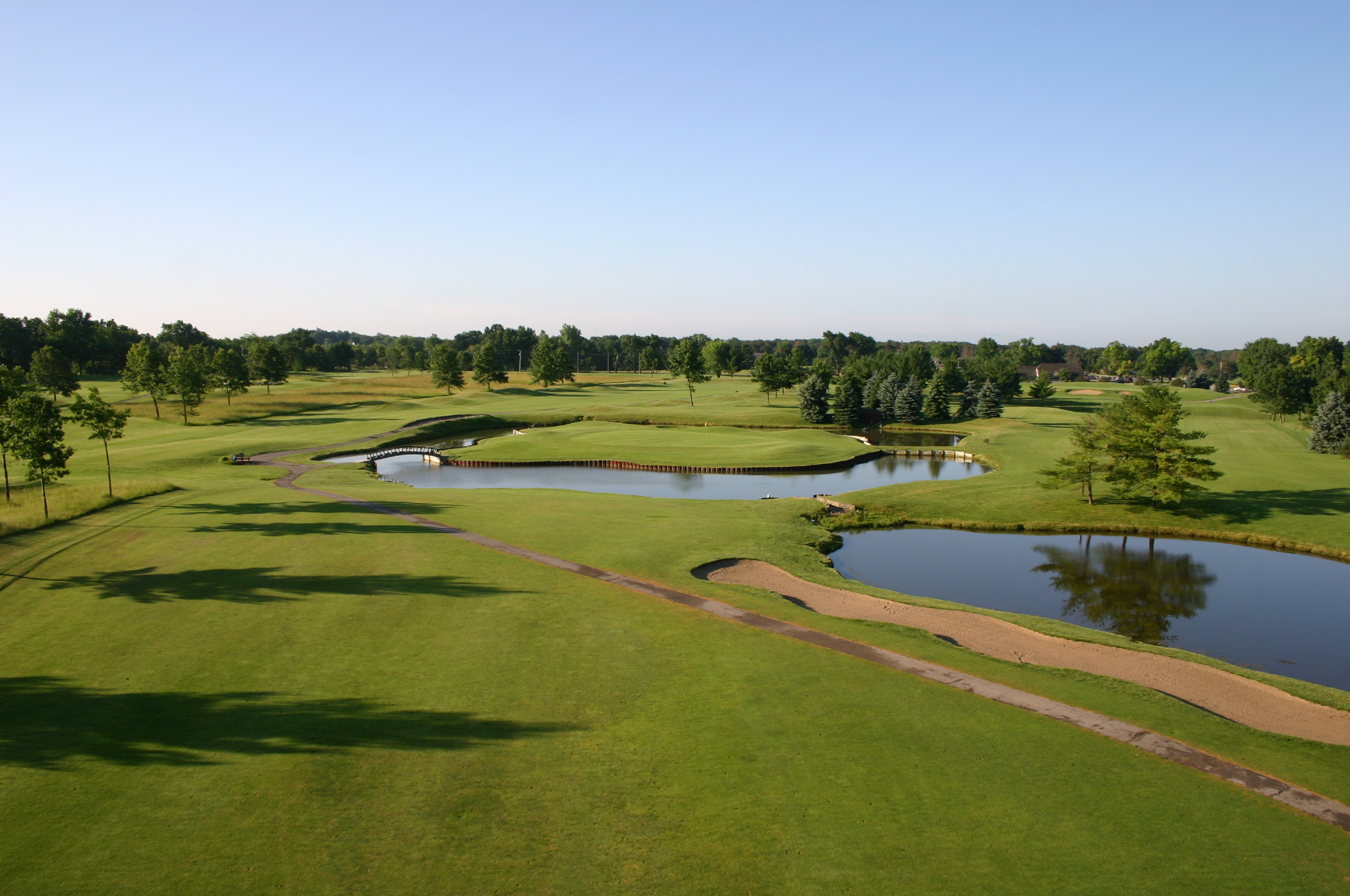 Saskatoon Golf Club   Gold 8 Fw 